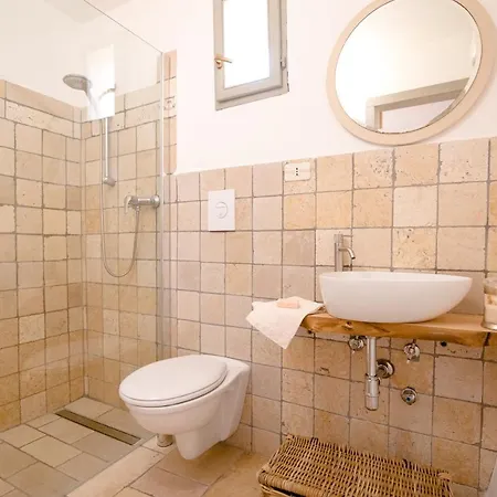 Dimora Spierti Apartment